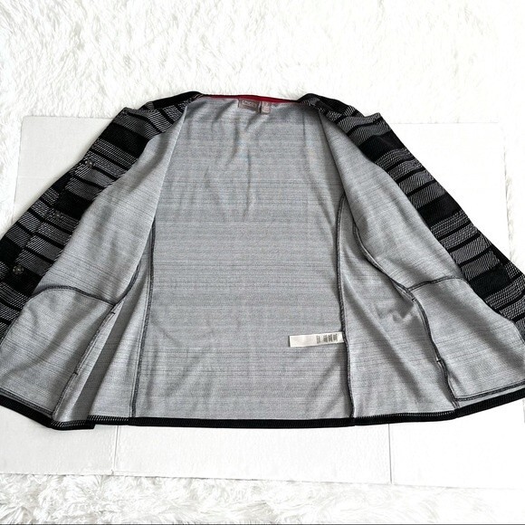 Chico’s 2 Knit Jacket Snap Buttons Black Dark Academia Chic Sophisticated Size L - Picture 13 of 15